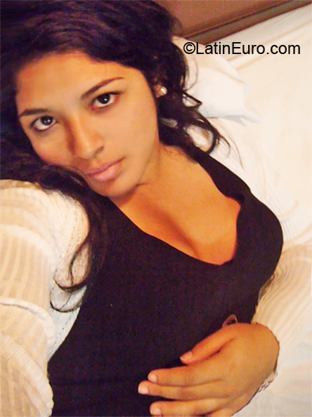 Date this exotic Peru girl Sandra from Lima PE477