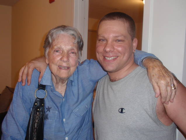 Date this delightful United States man Matthew from Corona US9540