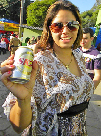 Date this gorgeous Brazil girl Erica Maria from Taguai BR5179