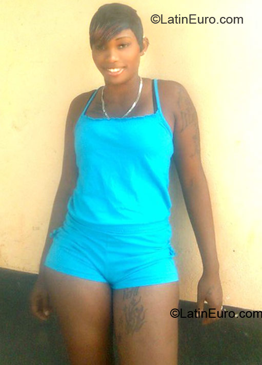 Date this gorgeous Jamaica girl Lisa from Kingston JM236