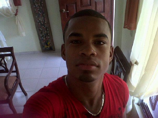 Date this cute Dominican Republic man ALEXANDER CONST from Santo Domingo DO7472
