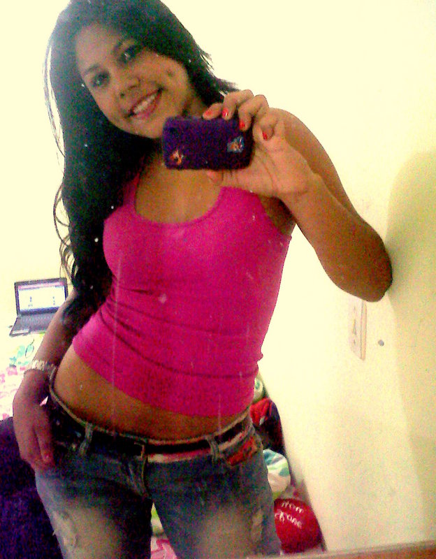 Date this tall Colombia girl CAROLINA from Bogota CO6952