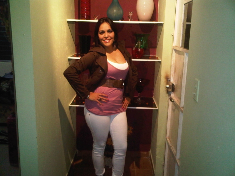 Date this hard body Panama girl Regina from Panama PA95