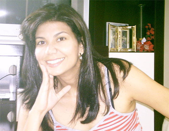 Date this attractive Brazil girl Claudia from Joao Pessoa BR5266