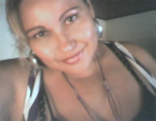 Date this nice looking Brazil girl Mel from Belem BR5309