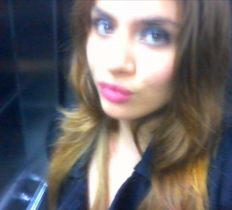 Date this hot Brazil girl Lacou from Uberlandia ES175
