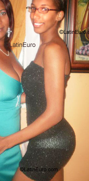 Date this beautiful Dominican Republic girl Yinely gonzalez from Santiago De Los Caballeros DO7778