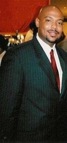 Date this happy United States man Clifton from Baltimore US10004