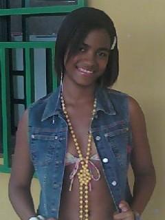 Date this hard body Senegal girl Teresa from Dakar SN120
