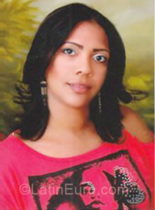 Date this charming Dominican Republic girl GABIT from Barahona DO7962