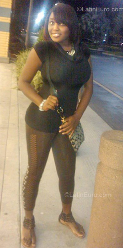 Date this tall United States girl La from West Palm Beach DO7980