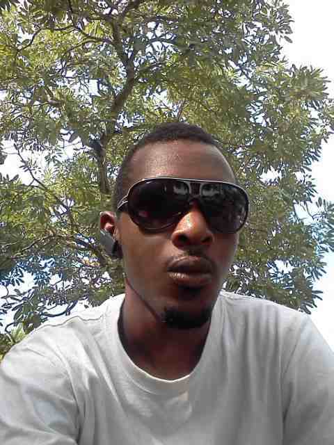 Date this stunning United States man Noel from Hollywood US10332