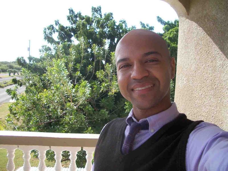 Date this funny United States man John from St. Croix, V.i. Via Los Angeles, Ca US10356