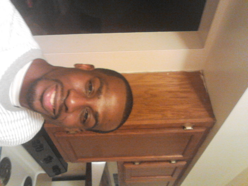 Date this voluptuous United States man Mrhandsome87 from Memphis US10410