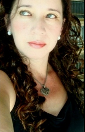 Date this tall Brazil girl ArleneBella from Goiania BR5695