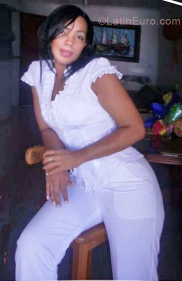 Date this beautiful Colombia girl Liz from Cali CO7356