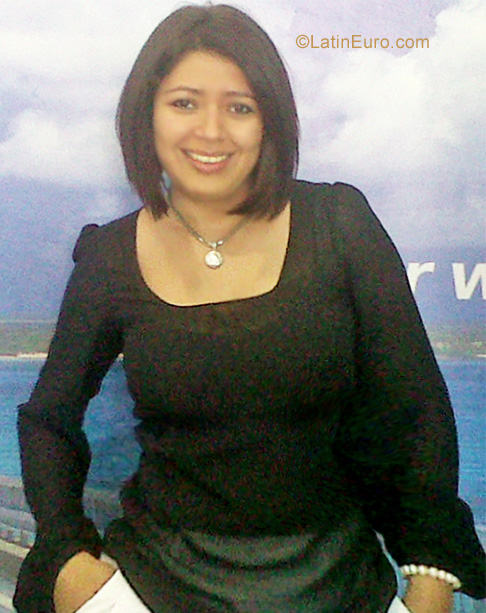 Date this beautiful Honduras girl Aracely from San Pedro Sula HN345
