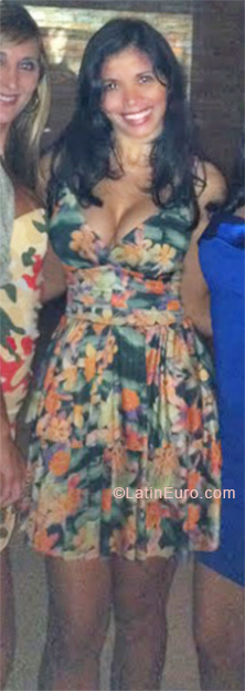Date this attractive Brazil girl Cristiane from Manaus BR5778