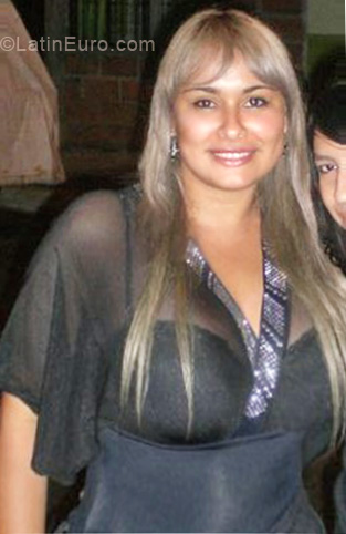 Date this athletic Colombia girl Gioby from Medellin CO7987