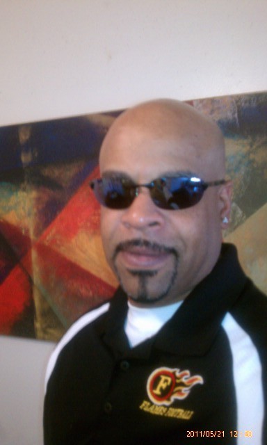 Date this charming United States man Tre from Colorado Springs US10703