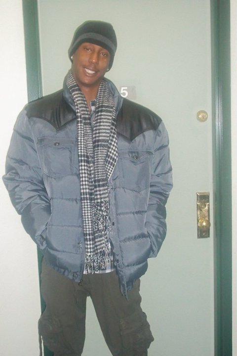 Date this stunning United States man Levell from New York US10805