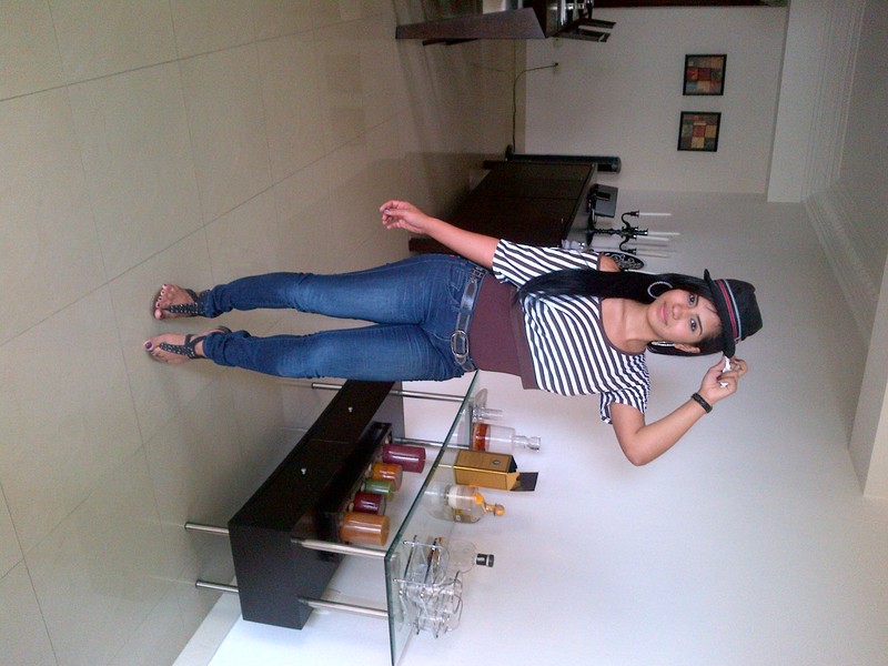 Date this voluptuous Dominican Republic girl Emili from Santo Domingo DO8544