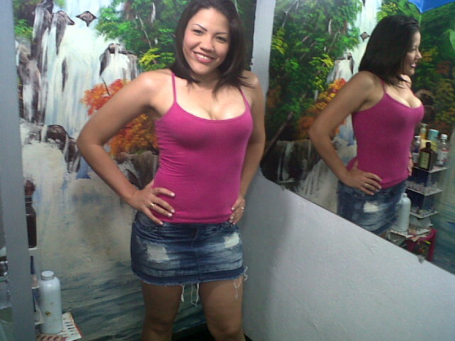 Date this nice looking Colombia girl Karen from Barranquilla CO7559