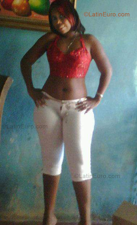 Date this tall Dominican Republic girl Arianny from Santo Domingo DO8628