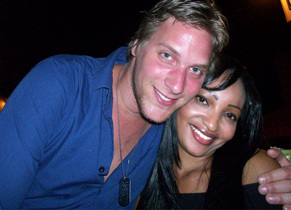 Date this delightful Brazil girl Thanks LatinEuro !!!! from Thanks LatinEuro !!!! BR5909