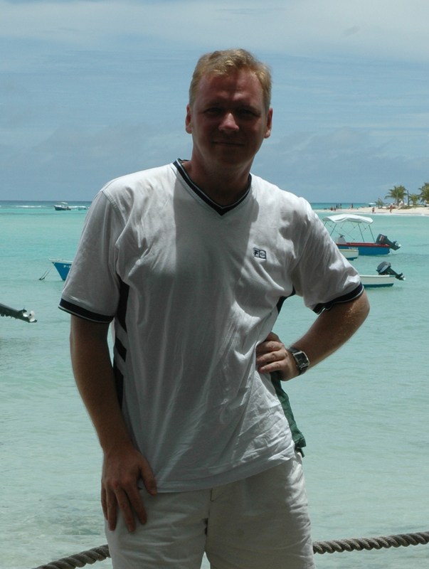 Date this hard body United States man Maestro13 from New York US10997