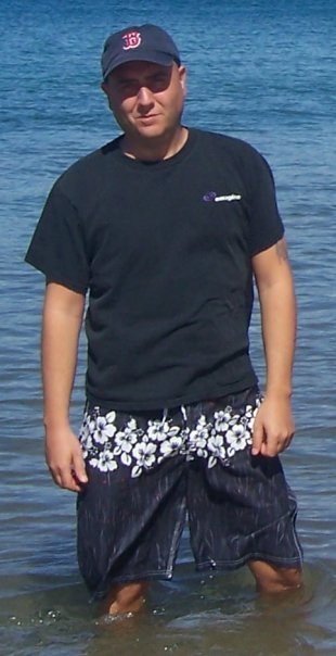 Date this charming United States man Muzikman from Northampton US11037