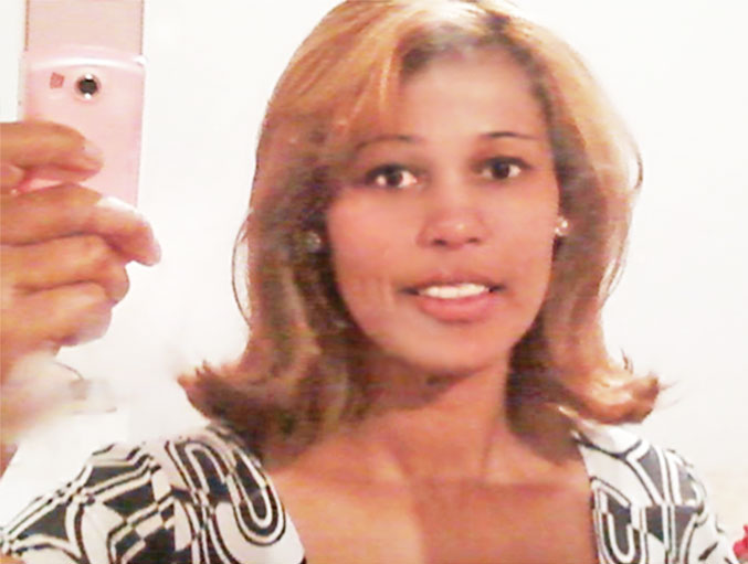 Date this nice looking Brazil girl Luciana from Cotia BR5935