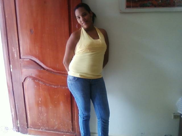 Date this gorgeous Dominican Republic girl Samantha from Purto Plata DO8928
