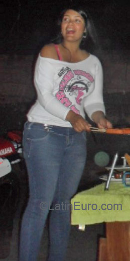 Date this good-looking Colombia girl Sandra from Medellin CO7748