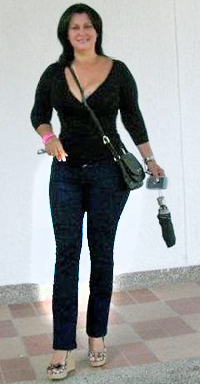 Date this sultry Colombia girl Zulma from Barranquilla CO8963