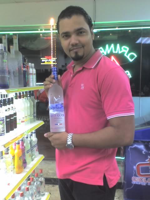 Date this funny Dominican Republic man Ricardo from Santo Domingo DO9067