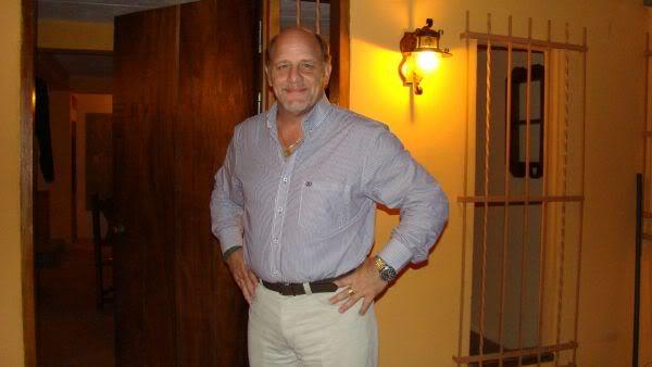 Date this lovely United States man AndyG from Silverlake US11229