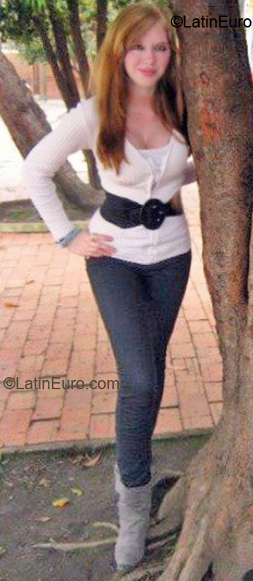 Date this delightful Colombia girl Yurany from Medellin CO7876