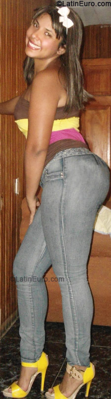 Date this funny Costa Rica girl Salazar from San Jose CR89