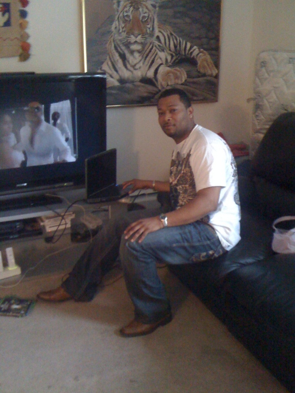 Date this hot Colombia man Milton from Buenaventura CO7984