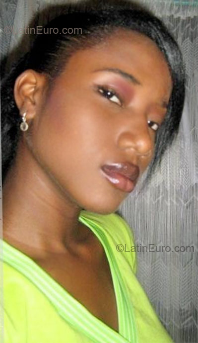 Date this passionate Colombia girl Gisseth from Bogota CO7985