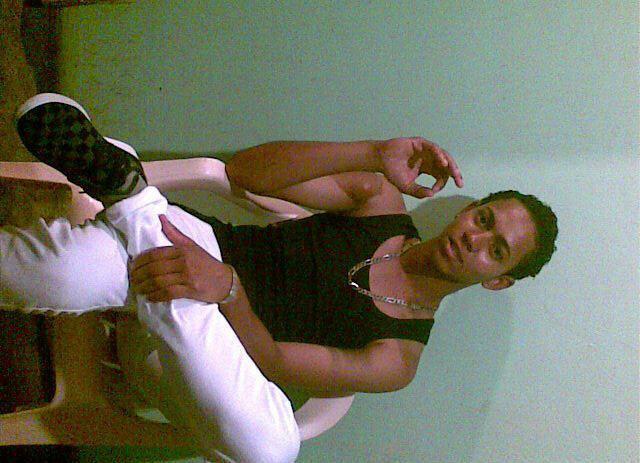 Date this tall Dominican Republic man Adan from La Vega DO9311