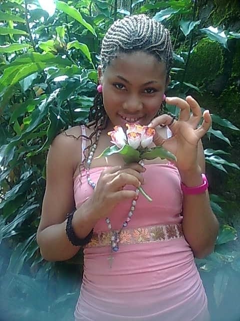 Date this georgeous South Africa girl Sunshineforever from johannesburg ZA30