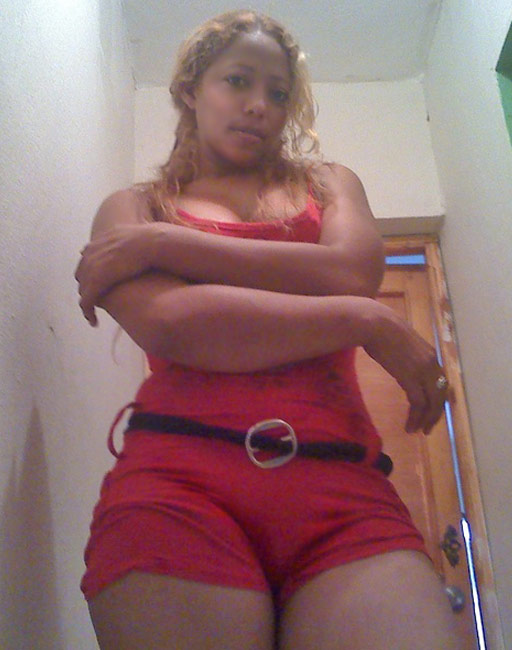 Date this athletic Dominican Republic girl Marisol from Santo Domingo DO9383