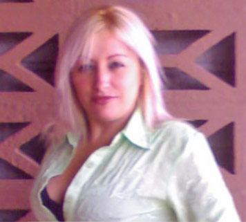 Date this voluptuous Costa Rica girl Ana Patricia from San Jose CR94