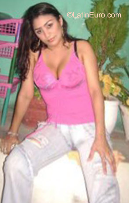 Date this stunning Colombia girl Shieley from Barranquilla CO8285
