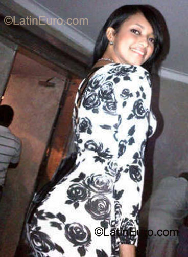 Date this pretty Dominican Republic girl Jenny from San Cristobal DO9612