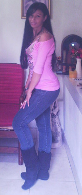 Date this fun Colombia girl Andrea from Medellin CO8298