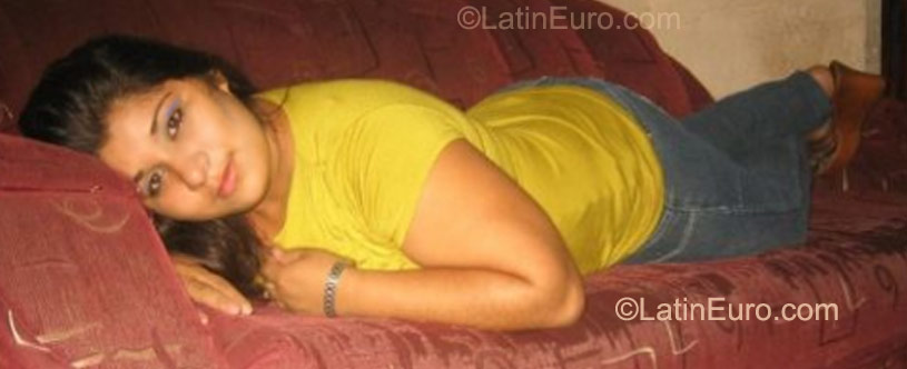 Date this lovely Costa Rica girl Ashley from San Jose CR119