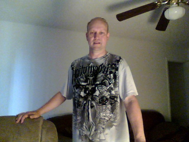 Date this sultry United States man Lynn from San Antonio US11660